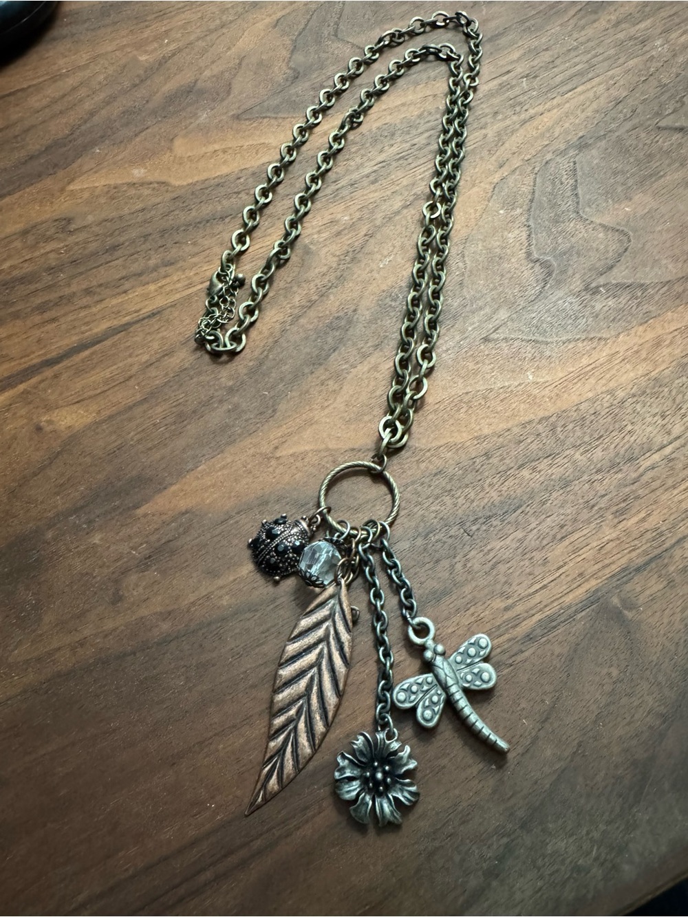 Tri-Toned Charm Dangle Necklace Nature Themed Dragonfly/Leaf/Lady Bug